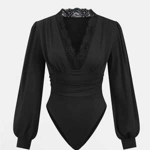 Commense Black Lace-Trim Long-Sleeve Bodysuit